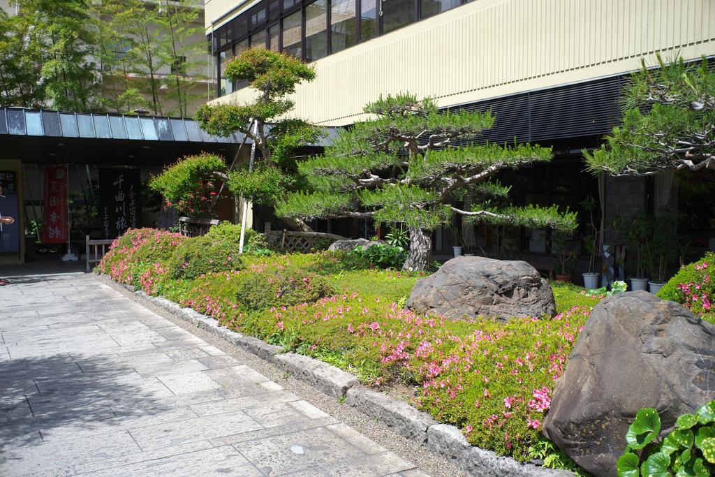 Kamiyamada Hotel Chikuma Екстериор снимка