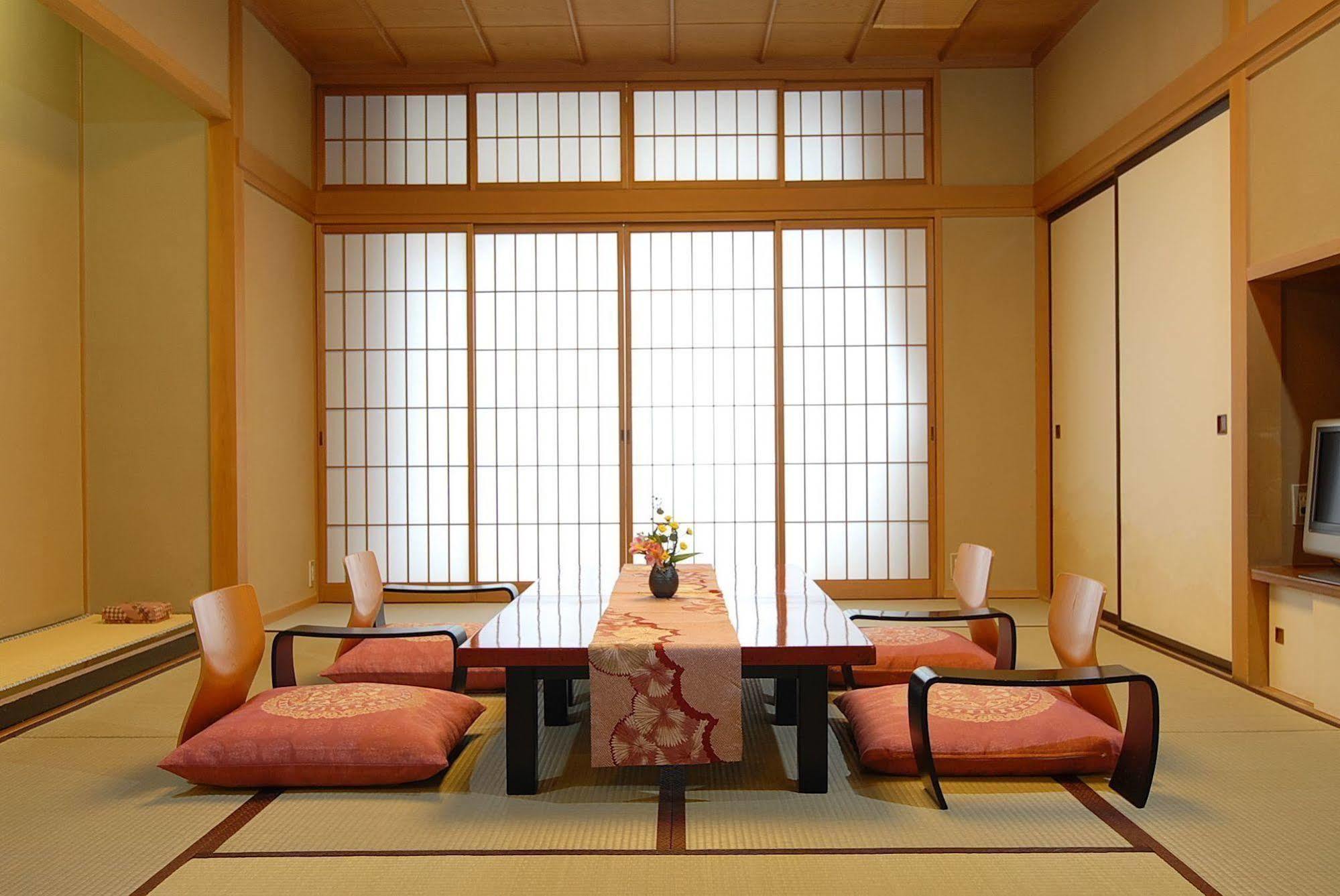 Kamiyamada Hotel Chikuma Екстериор снимка